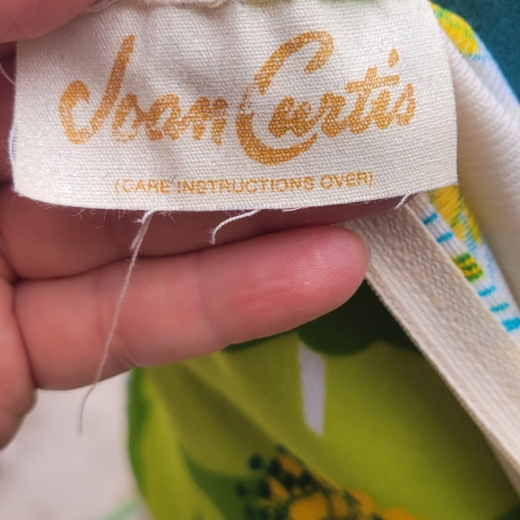 1970s Joan Curtis Hawaiian Dress - Picture 9 of 10